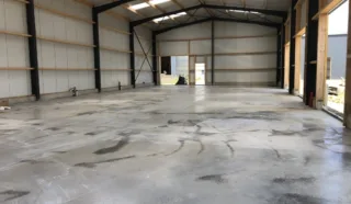  LOCAL D'ACTIVITES  70 m²  LANDERNEAU