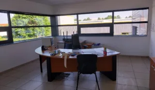  LOCAUX D'ACTIVITÉS 800 M² SAINTE LUCE SUR LOIRE