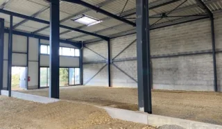  LOCAL D'ACTIVITES TADEN 250 m²