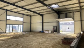  LOCAL D'ACTIVITES TADEN 298 m²