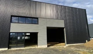  LOCAL D'ACTIVITES TADEN 1 433 m²