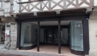  LOCAL COMMERCIAL 60 m² PONTIVY