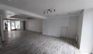  LOCAL COMMERCIAL 60 m² PONTIVY