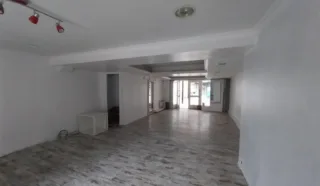  LOCAL COMMERCIAL 60 m² PONTIVY