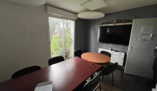  BUREAUX 83 M² VERTOU