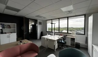  BUREAUX 80 M² SAINT HERBLAIN