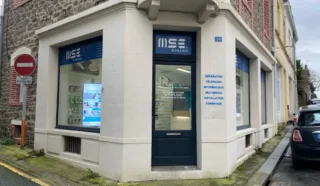  LOCAL COMMERCIAL LOUÉ DINARD CENTRE-VILLE 58 m²