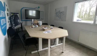  LOCAL D'ACTIVITES LANVALLAY 206 m²