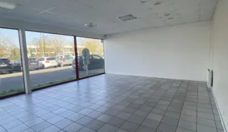  LOCAL D'ACTIVITES DINAN / TADEN 860 m²