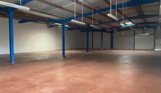  LOCAL D'ACTIVITES DINAN / TADEN 860 m²