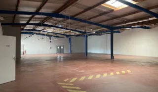  LOCAL D'ACTIVITES DINAN / TADEN 860 m²