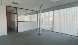  LOCAL D'ACTIVITES DINAN / TADEN 860 m²