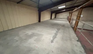  LOCAL D'ACTIVITES RENNES 760 m²