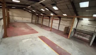  LOCAL D'ACTIVITES RENNES 760 m²