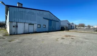  LOCAL D'ACTIVITES RENNES 760 m²