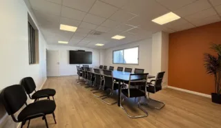  LOCAUX D'ACTIVITÉS 265 M² SAINT HERBLAIN