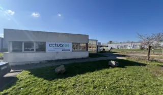 BUREAUX 300 M² SAINTE LUCE SUR LOIRE