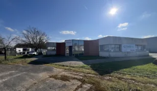 BUREAUX 300 M² SAINTE LUCE SUR LOIRE