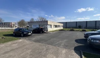  BUREAUX 300 M² SAINTE LUCE SUR LOIRE
