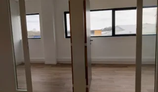  BUREAUX SÉNÉ 80 m²