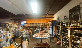  LOCAL COMMERCIAL 200 m² LAMBALLE