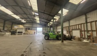  LOCAUX D'ACTIVITÉS 1 017 M² NORT SUR ERDRE