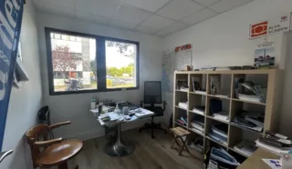  BUREAUX 75 M² SAINT HERBLAIN