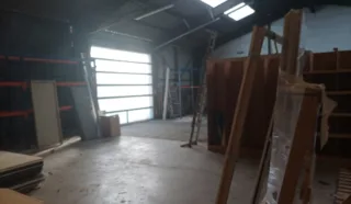  LOCAL D'ACTIVITES 1 230 M² HENON