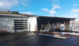  LOCAL D'ACTIVITES 1 230 M² HENON