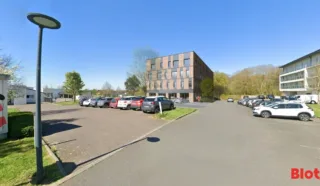  MAISON MEDICALE- SURFACE 132 m² BRUZ