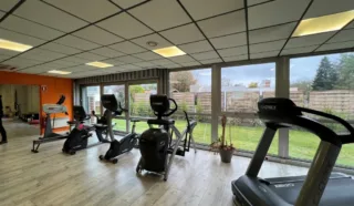  LOCAL D'ACTIVITES BETTON 975 m²