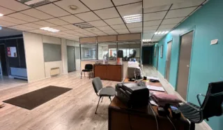  LOCAL D'ACTIVITES BETTON 975 m²