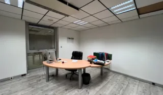  LOCAL D'ACTIVITES BETTON 975 m²