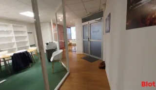  BUREAUX 123 M² NANTES