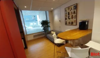  BUREAUX 123 M² NANTES