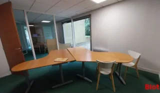  BUREAUX 123 M² NANTES