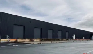  LOCAL D'ACTIVITES 190 M² PLOUFRAGAN