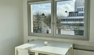  BUREAUX 211 m² RENNES SUD