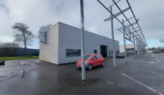  LOCAL D'ACTIVITÉS MUZILLAC 300 m²