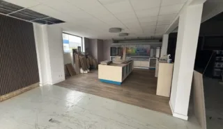  LOCAUX D'ACTIVITÉS 300 M² COUERON