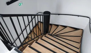  BUREAUX 320 m² GRAND CHAMP