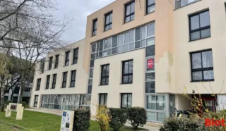  À VEDNRE BUREAUX 111 M² SAIN NAZAIRE