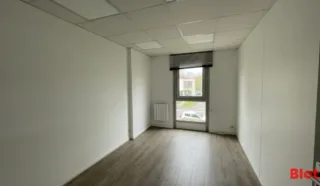  À VEDNRE BUREAUX 111 M² SAIN NAZAIRE
