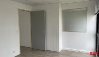  À VEDNRE BUREAUX 111 M² SAIN NAZAIRE