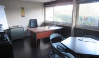  BUREAUX 1 145 m² SAINT-MARTIN-DES-CHAMPS