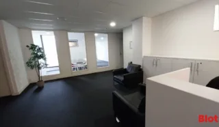  BUREAUX 212 M² NANTES