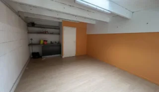  EN EXCLUSIVITE LOCAL D'ACTIVITES RENNES Route de Lorient 158 m²