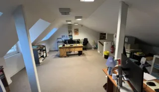  BUREAUX 395 M² NANTES