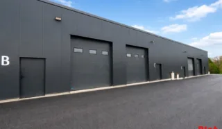  LOCAL D'ACTIVITES SAINT-GILLES 160 m²