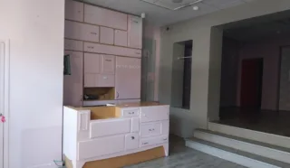  LOCAUX COMMERCIAUX DINAN Centre-ville historique 66 m²